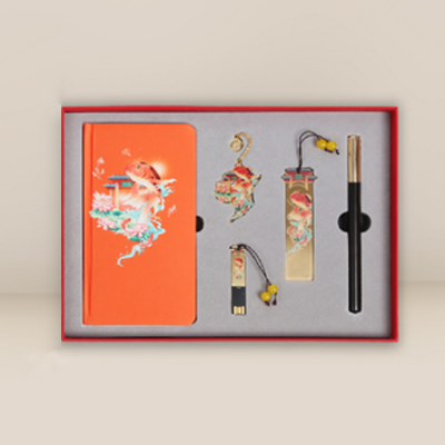 �~�S���T-�����