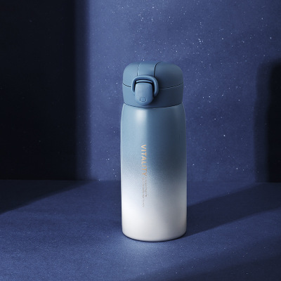 �r����Ů���ر�