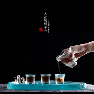 ������ɫ������